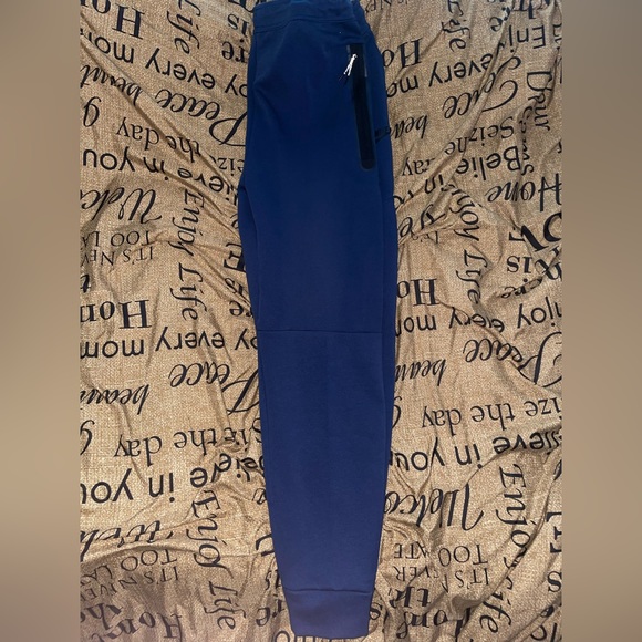 🔥BRAND NEW NIKE SPORTSWEAR TECH FLEECE MEN JOGGERS!!! NAVY BLUE NEW WITH TAGS🔥 - Picture 3 of 6